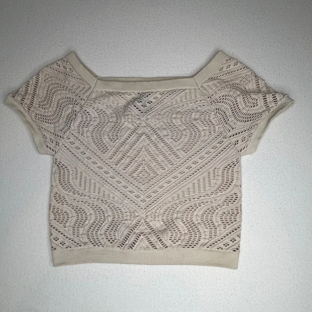 bebe Cream Open Knit Crop Top Y2K Boho festival Coastal Cowgirl Size M/L